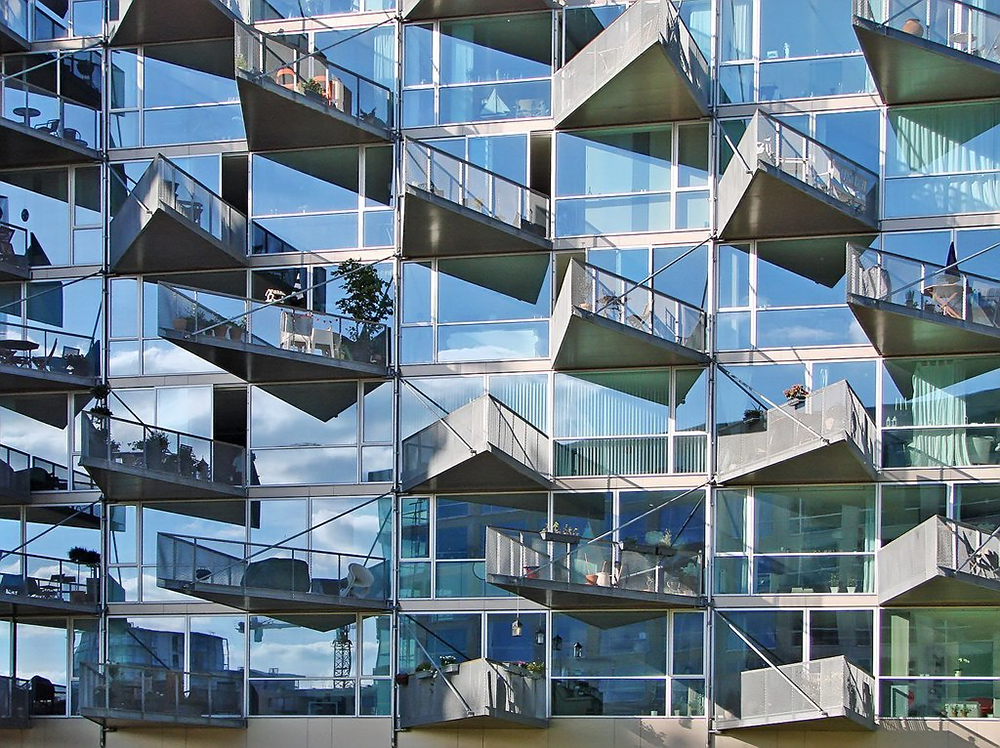 Незвичайні балкони світу. Скляні балкони-трикутники, Данія, Копенгаген.